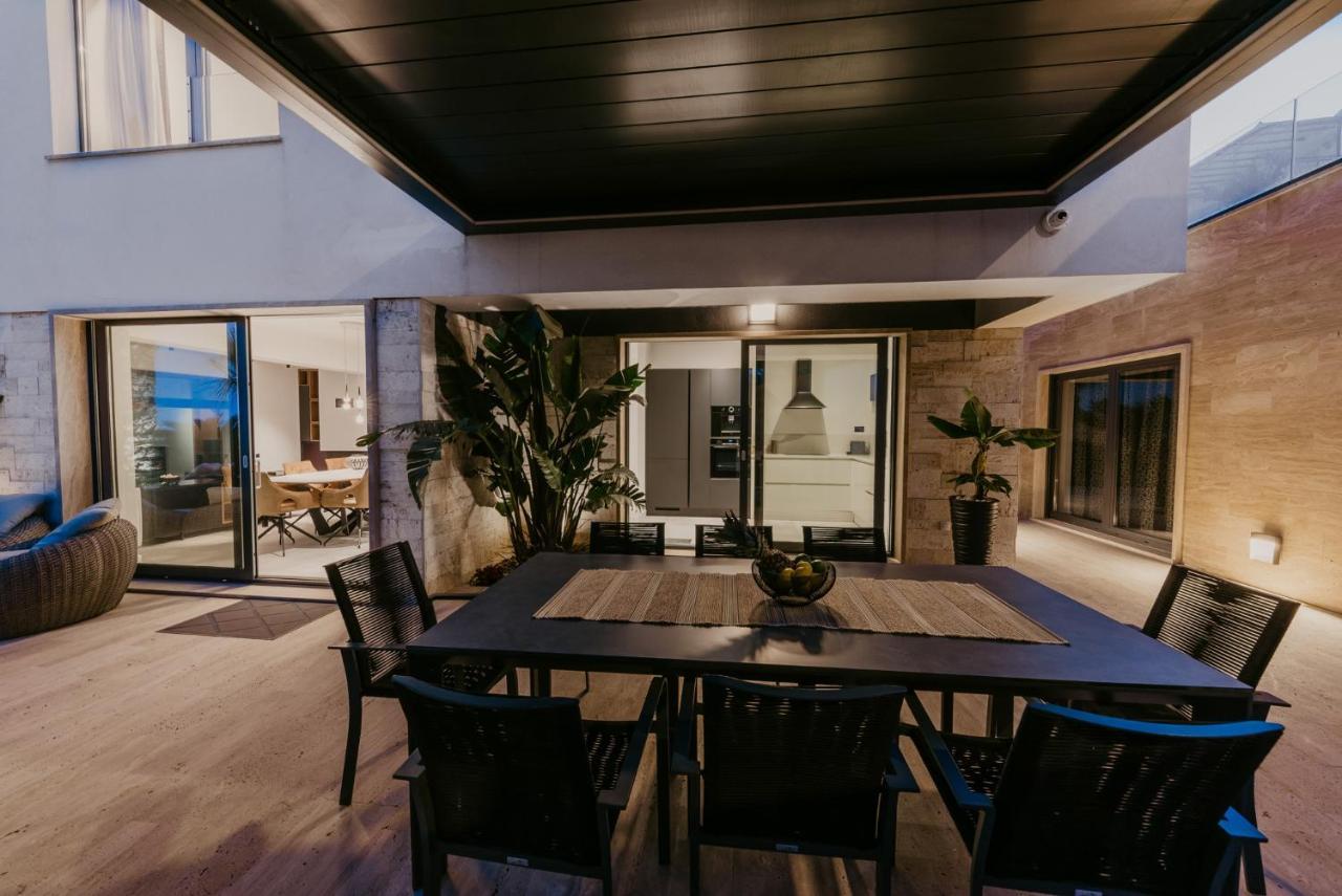 Villa Bloomhill Escape Трогір Екстер'єр фото