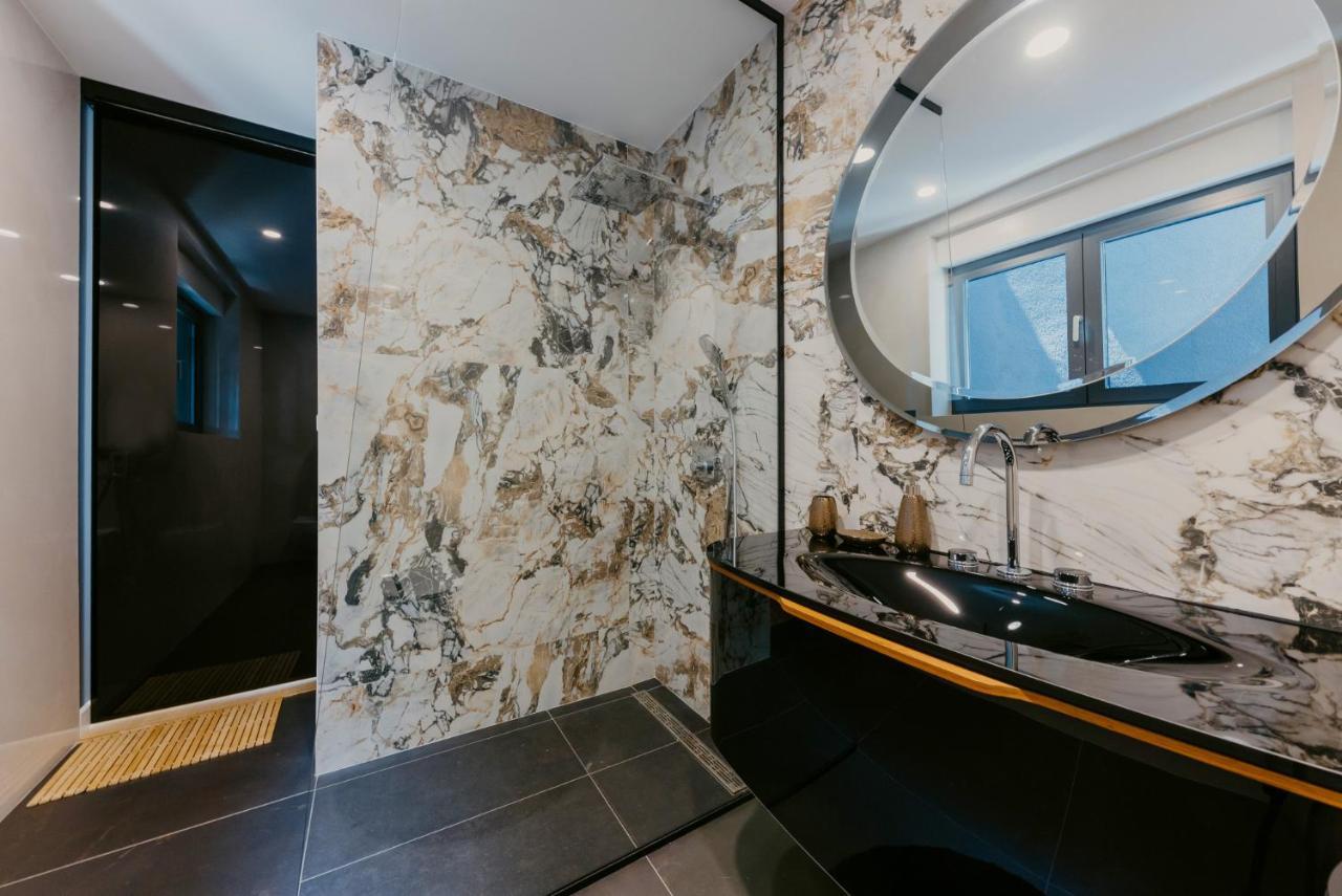 Villa Bloomhill Escape Трогір Екстер'єр фото